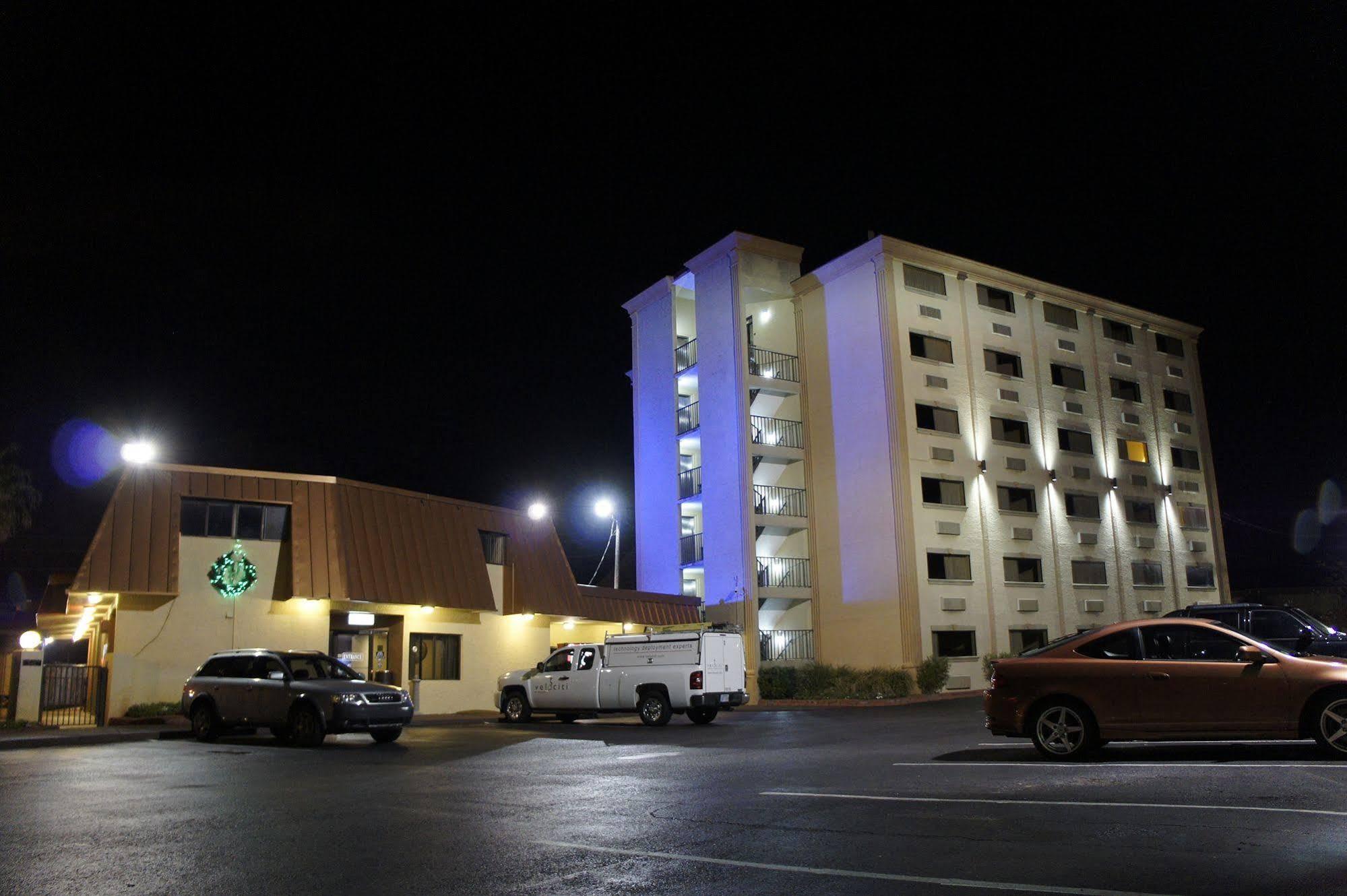 Emerald Coast Inn & Suites Fort Walton Beach Eksteriør bilde
