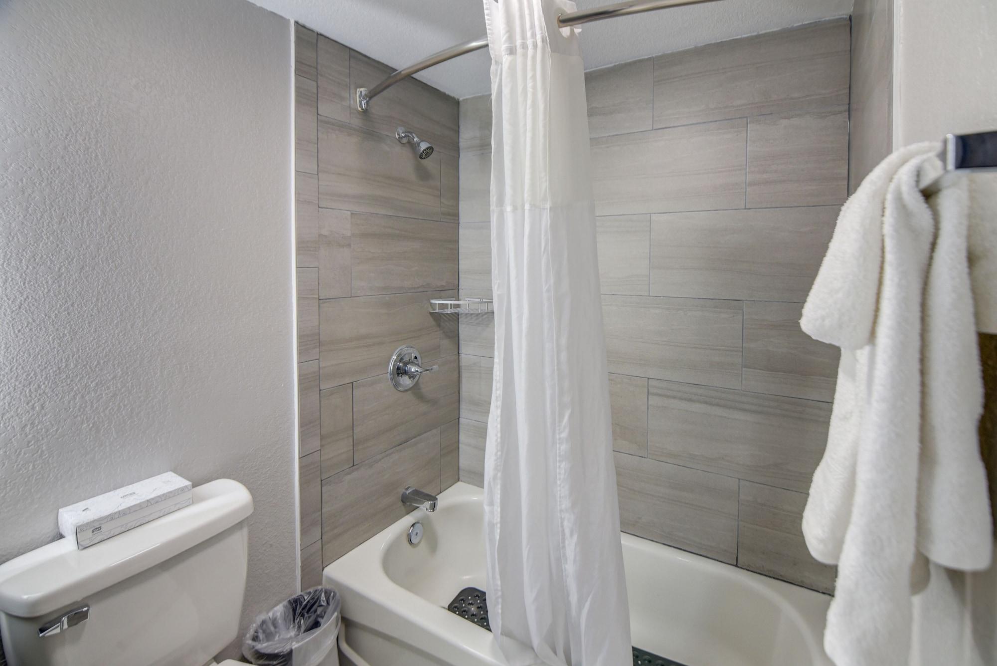 Emerald Coast Inn & Suites Fort Walton Beach Eksteriør bilde