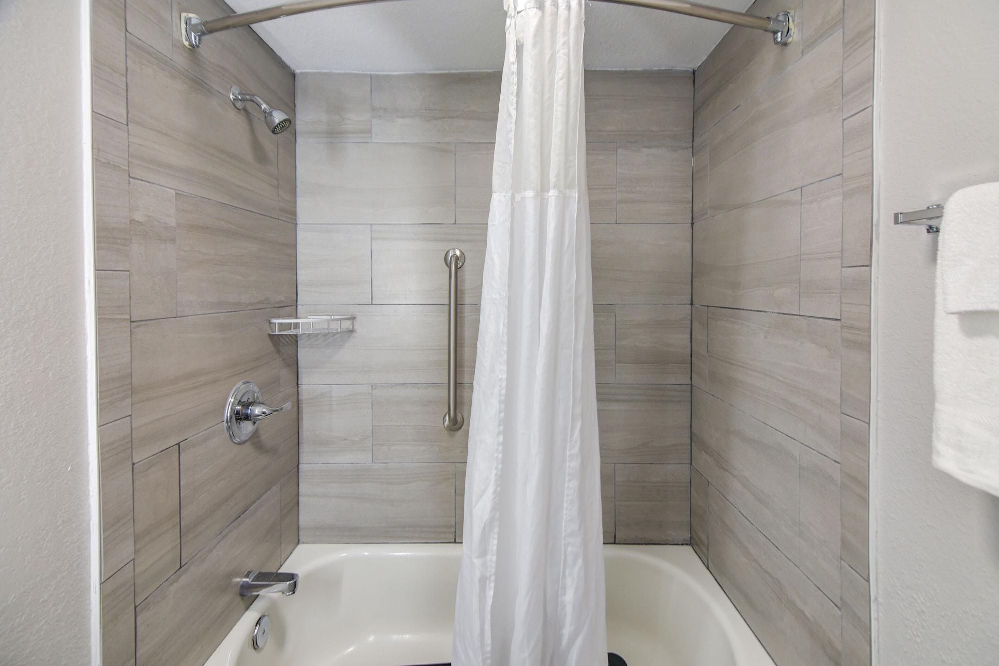 Emerald Coast Inn & Suites Fort Walton Beach Eksteriør bilde