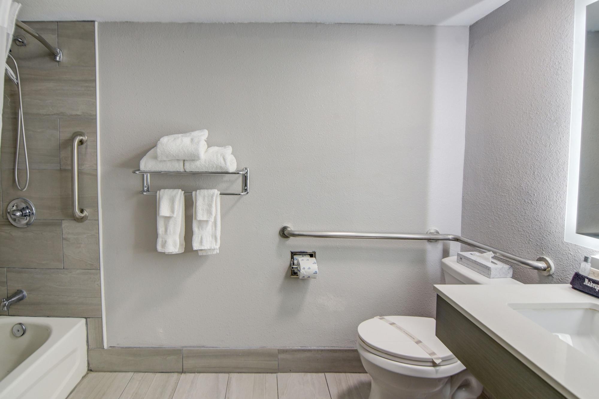 Emerald Coast Inn & Suites Fort Walton Beach Eksteriør bilde
