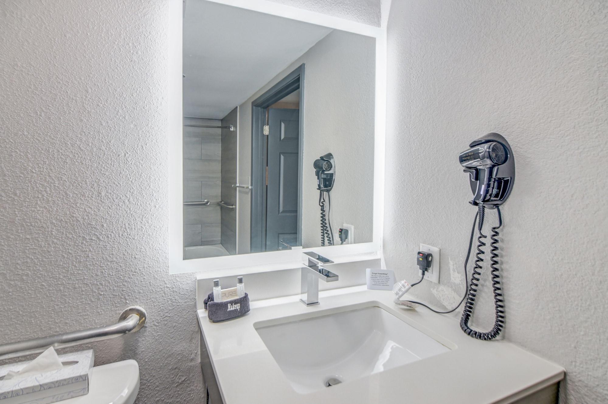 Emerald Coast Inn & Suites Fort Walton Beach Eksteriør bilde