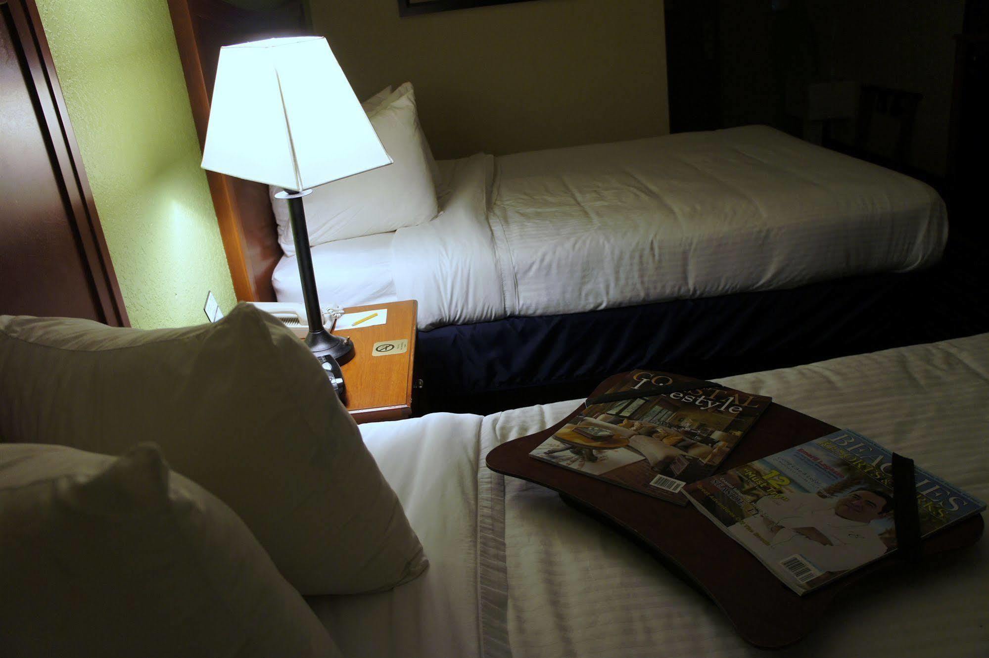 Emerald Coast Inn & Suites Fort Walton Beach Eksteriør bilde