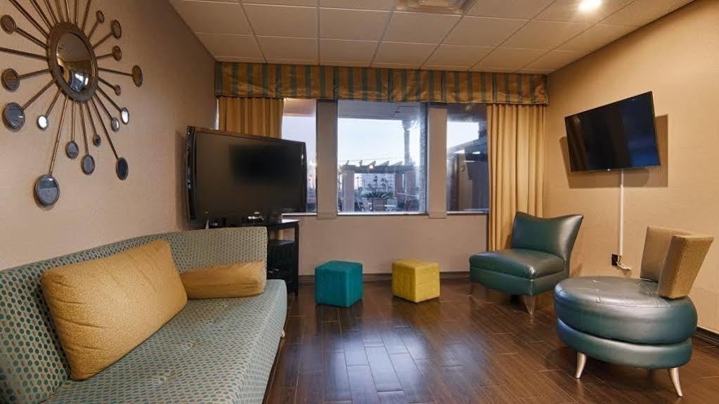 Emerald Coast Inn & Suites Fort Walton Beach Eksteriør bilde